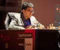 Anand holds Kramnik to win 'No-Castling' Chess