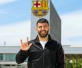 Barcelona sign Sergio Aguero from Man City