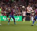 Arsenal win at Palace in Premier League opener