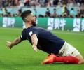 Giroud becomes France's all-time top scorer