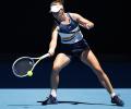 Aus Open PIX: Wow! Krejcikova, Keys are in quarters