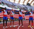 PIX: US men, women storm to 4x400m World relay gold