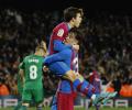 Soccer PIX: Barca thump Osasuna; PSG extend lead