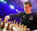 Chess: Carlsen crushes Praggnanandhaa; Erigaisi wins