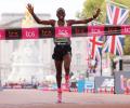 Kipruto takes maiden London Marathon title, Yehualaw storms to victory