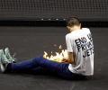 Laver Cup: Protester sets arm on fire on court