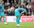 Apologetic Spurs players to reimburse travelling fans