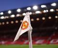 Qatar's Sheikh Jassim submits final bid for Manchester United