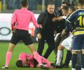 Soccer: Turkish club president punches ref, arrested