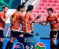 Hockey WC: Aus maul South Africa 9-2, book quarters berth