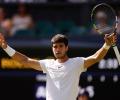 Wimbledon PIX: Alcaraz, Sabalenka, Medvedev advance to Round 3