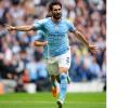 Barca sign Gundogan on free transfer