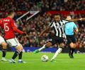 League Cup: Man United booed, Arsenal knocked out!