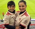 Sania, Izhaan Cheer Bayern Munich