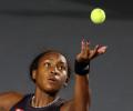 Gauff cruises past fellow teen Fruhvirtova to enter quarters