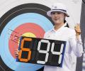 21-year-old Lim Si-hyeon sets World, Olympic archery mark