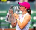 Swiatek downs Sakkari to win second Indian Wells title