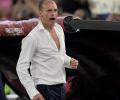 Juventus fire coach Allegri for misbehaviour