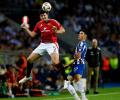 Europa PIX: Maguire to United's rescue; Ajax held after fan trouble