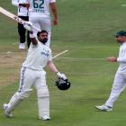 'Rahul performed in SA; he can in Aus too': Gavaskar