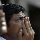 Sensex recovers from day's low; Bajaj auto tumbles on poor Oct sales