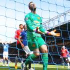 EPL PHOTOS: Everton blank jittery Man Utd; Chelsea hold Arsenal