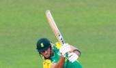 Steyn, du Plessis set up convincing win over Australia