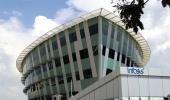 Infosys expected to raise FY14 revenue estimate