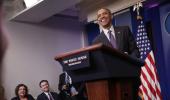 Surprise! Obama crashes White House briefing for college students