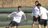 Uruguay look to fend off Mexican flair