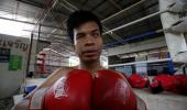 Thai boxing champion fights blindness for glory