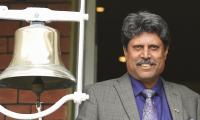 Kapil Dev to pick Indian women's cricket team coach?