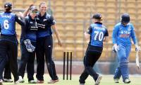 Indian women cricket team lose third ODI by six wickets