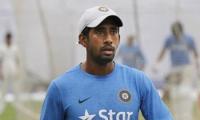 Dravid told me to consider retirement, says Saha 