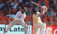 'England looked like startled rabbits in 2nd innings'