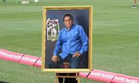 Shastri unveils Gavaskar portrait at Bowral Museum