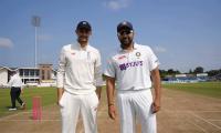 Avesh, Washington play for 'Select County' in warm-up