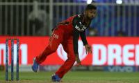 IPL: RCB release Sri Lankans Hasaranga, Chameera