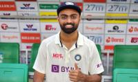 Unadkat ends 12-year wait for maiden Test wicket!