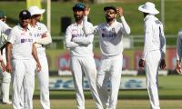 Kohli defends Indian team over DRS outburst