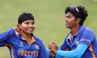 Harmanpreet, Pooja shine as India sweep SL