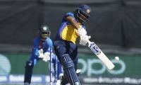 Record-breaking Chamari denies India clean sweep