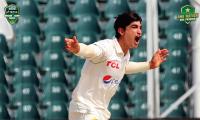 3rd Test: Aus batters tested by Pak pacers