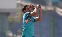 Starc 'on track' to bowl in second Test against India