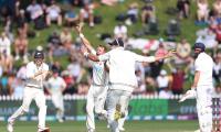 New Zealand stun England in thriller; level series 1-1