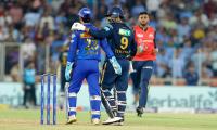 Hosts MI up against unchallenged Titans