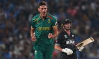 World Cup: South Africa rout Kiwis; close in on semis