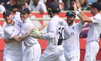 Kohli's absence gives England an edge in Test series