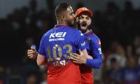 RCB must focus on bettering bowling department: AB