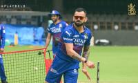 Will Dhoni, Kohli Bowl On Saturday?!